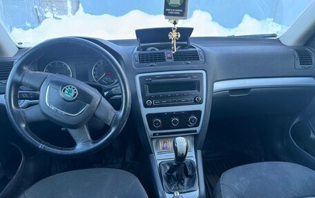 Skoda Octavia, 2010 год, 400 000 рублей, 6 фотография