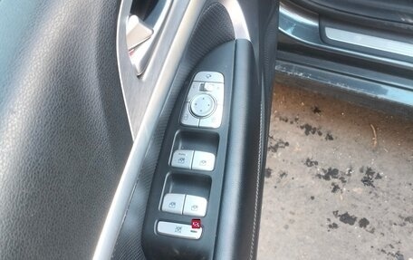 Genesis G70 I, 2018 год, 1 300 000 рублей, 18 фотография