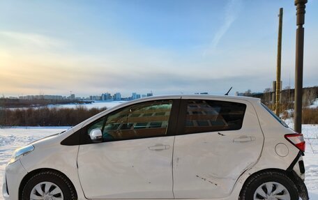 Toyota Vitz, 2019 год, 900 000 рублей, 4 фотография