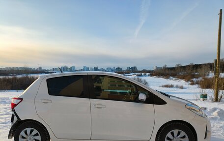 Toyota Vitz, 2019 год, 900 000 рублей, 5 фотография