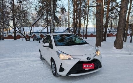 Toyota Vitz, 2019 год, 900 000 рублей, 2 фотография