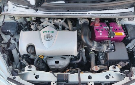 Toyota Vitz, 2019 год, 900 000 рублей, 9 фотография