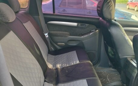 Toyota Land Cruiser Prado 120 рестайлинг, 2005 год, 1 500 000 рублей, 5 фотография