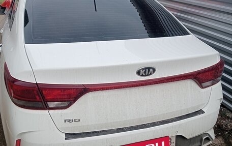 KIA Rio IV, 2020 год, 950 000 рублей, 2 фотография