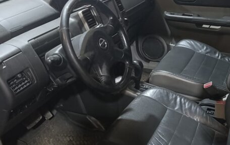 Nissan X-Trail, 2005 год, 300 000 рублей, 3 фотография