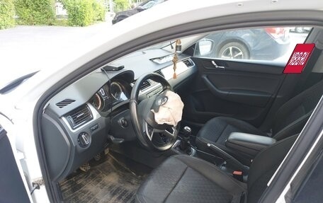 Skoda Rapid I, 2016 год, 700 000 рублей, 5 фотография