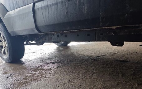 Toyota Land Cruiser Prado 120 рестайлинг, 2003 год, 650 000 рублей, 11 фотография