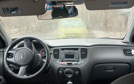 KIA Rio II, 2010 год, 180 000 рублей, 12 фотография