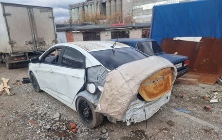 Hyundai Solaris II рестайлинг, 2016 год, 420 000 рублей, 4 фотография