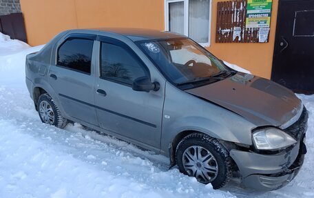 Renault Logan I, 2011 год, 110 000 рублей, 3 фотография