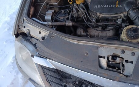 Renault Logan I, 2011 год, 110 000 рублей, 8 фотография