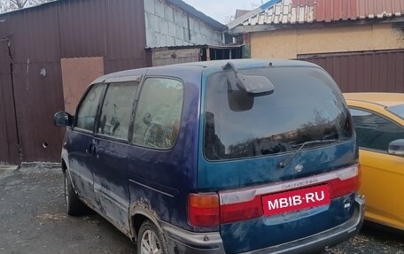 Nissan Serena I, 1997 год, 100 000 рублей, 3 фотография