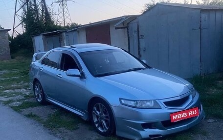 Honda Accord VII рестайлинг, 2004 год, 700 000 рублей, 3 фотография