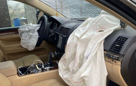 Volkswagen Touareg III, 2007 год, 500 000 рублей, 2 фотография