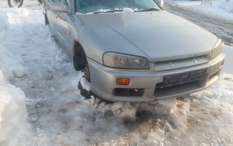 Nissan Skyline, 2000 год, 300 000 рублей, 5 фотография