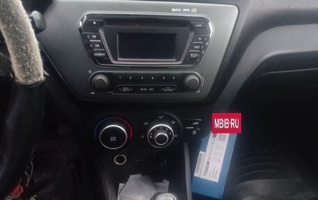 KIA Rio III рестайлинг, 2014 год, 320 000 рублей, 7 фотография