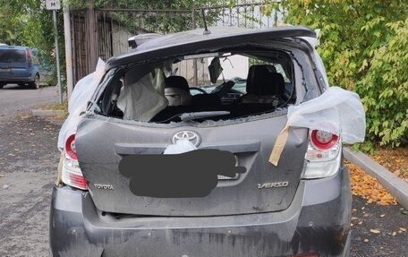 Toyota Verso I, 2010 год, 350 000 рублей, 3 фотография