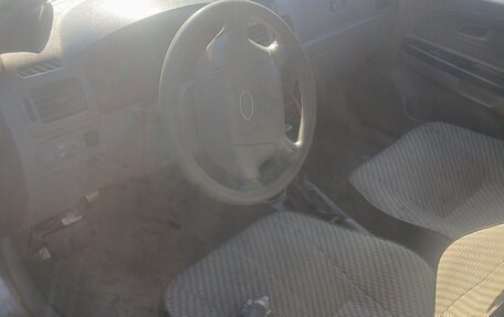 KIA Rio II, 2003 год, 30 000 рублей, 9 фотография