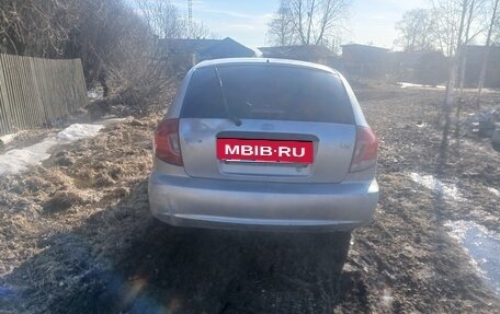 KIA Rio II, 2003 год, 30 000 рублей, 4 фотография
