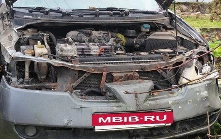 Nissan Primera III, 2002 год, 110 000 рублей, 2 фотография