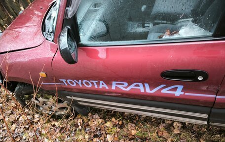 Toyota RAV4, 1996 год, 200 000 рублей, 13 фотография