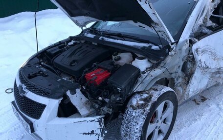 Chevrolet Cruze II, 2010 год, 320 000 рублей, 12 фотография