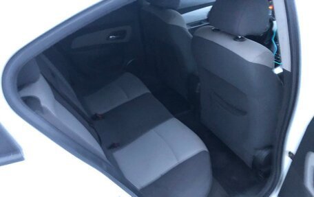 Chevrolet Cruze II, 2010 год, 320 000 рублей, 13 фотография