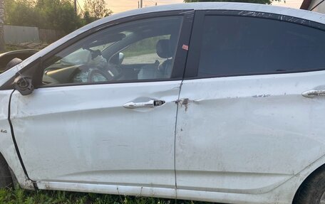 Hyundai Solaris II рестайлинг, 2016 год, 160 000 рублей, 11 фотография