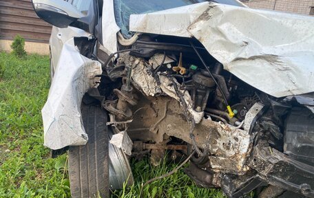 Hyundai Solaris II рестайлинг, 2016 год, 160 000 рублей, 14 фотография