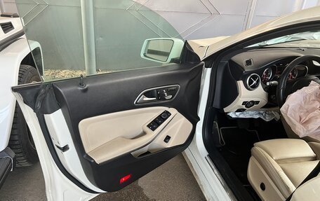 Mercedes-Benz CLA, 2017 год, 550 000 рублей, 9 фотография