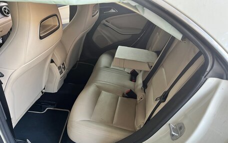 Mercedes-Benz CLA, 2017 год, 550 000 рублей, 7 фотография