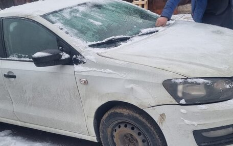 Volkswagen Polo VI (EU Market), 2018 год, 375 000 рублей, 6 фотография