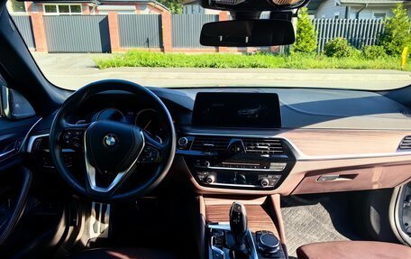 BMW 5 серия, 2018 год, 3 699 999 рублей, 6 фотография