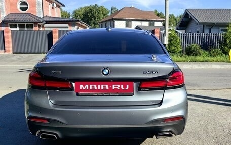 BMW 5 серия, 2018 год, 3 699 999 рублей, 2 фотография