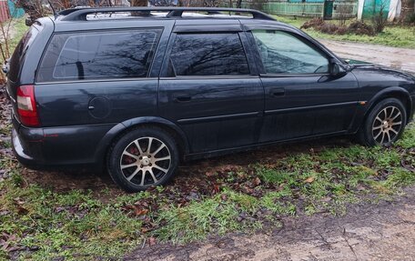 Opel Vectra B рестайлинг, 1998 год, 150 000 рублей, 3 фотография