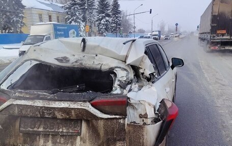 Toyota RAV4, 2021 год, 2 100 000 рублей, 5 фотография