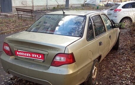 Daewoo Nexia I рестайлинг, 2008 год, 37 000 рублей, 3 фотография