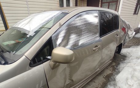 Nissan Tiida, 2010 год, 200 000 рублей, 7 фотография