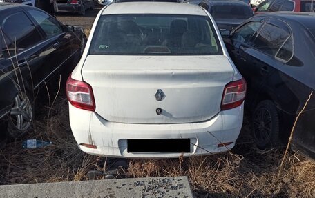 Renault Logan II, 2016 год, 334 000 рублей, 2 фотография