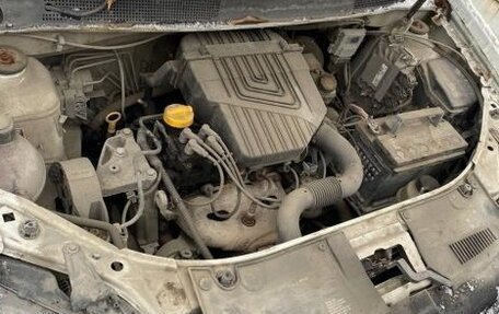 Renault Logan II, 2016 год, 334 000 рублей, 6 фотография