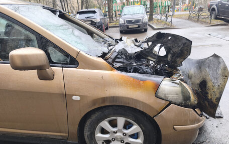 Nissan Tiida, 2008 год, 240 000 рублей, 3 фотография
