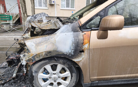 Nissan Tiida, 2008 год, 240 000 рублей, 2 фотография