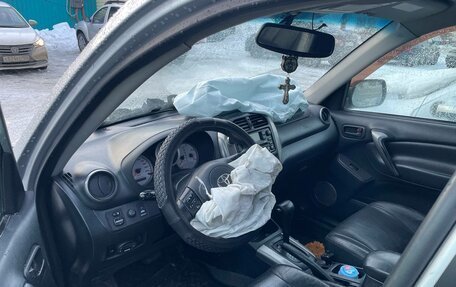 Toyota RAV4, 2005 год, 500 000 рублей, 3 фотография