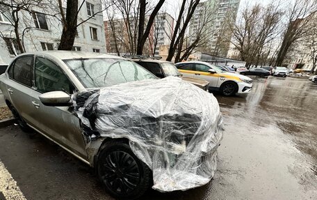 Volkswagen Polo VI (EU Market), 2011 год, 300 000 рублей, 3 фотография