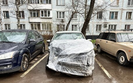 Volkswagen Polo VI (EU Market), 2011 год, 300 000 рублей, 2 фотография