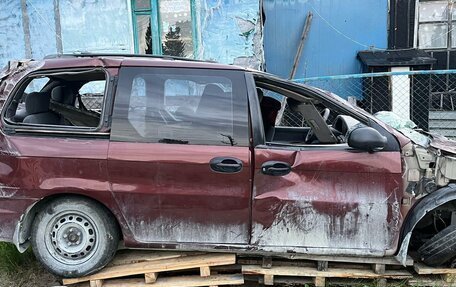 KIA Carnival III, 2000 год, 150 000 рублей, 4 фотография