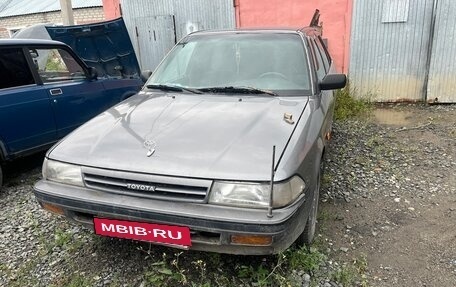 Toyota Carina, 1989 год, 75 000 рублей, 5 фотография