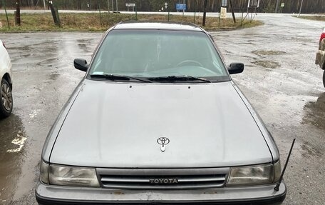 Toyota Carina, 1989 год, 75 000 рублей, 4 фотография