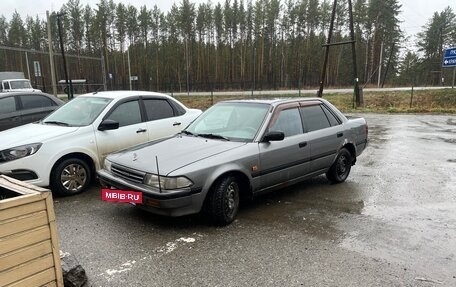 Toyota Carina, 1989 год, 75 000 рублей, 3 фотография