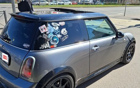 MINI Hatch, 2006 год, 693 500 рублей, 2 фотография